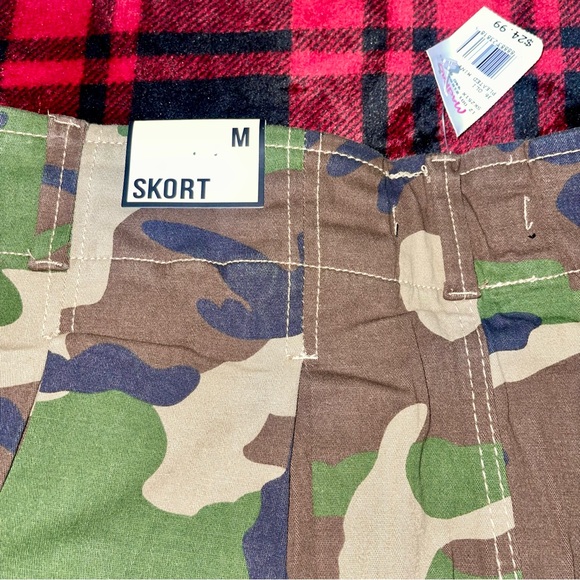 Camo Pleated Mini Skort - Picture 12 of 13